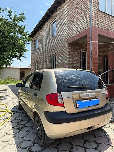 джили авто: Hyundai Getz: 2008 г., 1.4 л, Механика, Бензин, Хэтчбэк — 4