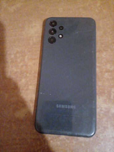 ekran şəkilləri: Samsung Galaxy A22, rəng - Qara