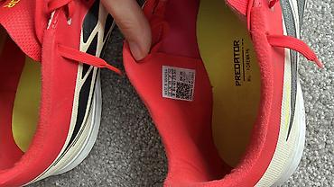 футзалки: Футзалки Adidas, размер 42,5
Продаю так как мужу не подходит — 4