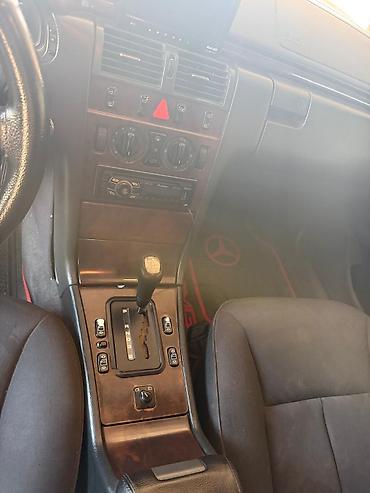 Mercedes-Benz: Mercedes-Benz E‑Class W210 sedan - Kuzov: qara rəng, 4 qapı, orijinal — 5