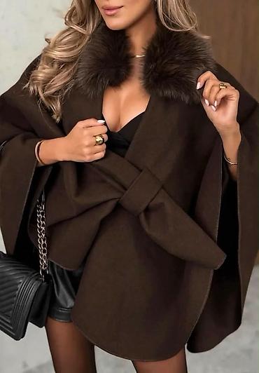 pull and bear rs: Pelerine
Cena 3600
Uni vel.
Vel.30 — 3