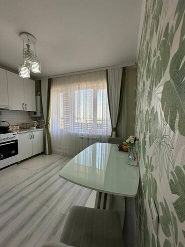 Куплю дом: 1 комната, 45 м², 106 серия улучшенная, 8 этаж, Евроремонт