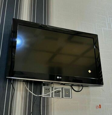 телевизор на запчасти: Televizor LG 82"