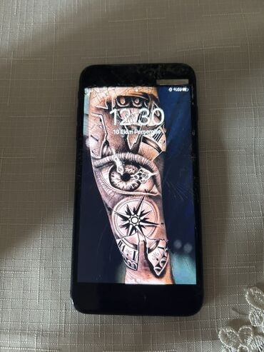 ayfon üçün ekran sekilleri: IPhone 7 Plus, Jet Black, Qırıq