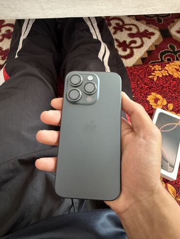 чехол iphone xs max: IPhone 15 Pro, Колдонулган, 256 ГБ, Black Titanium, Заряддоочу түзүлүш, Коргоочу айнек, Кабель, 89 %