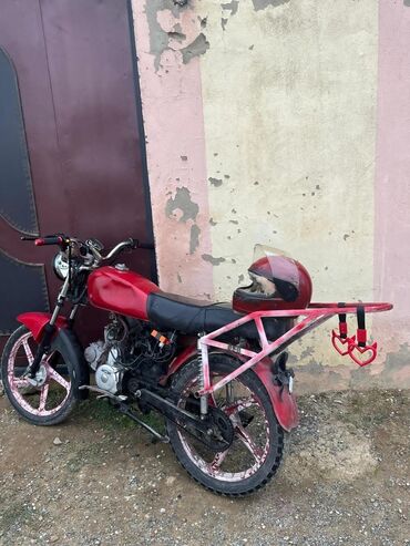 где заказать чехлы на авто: Moon - 50