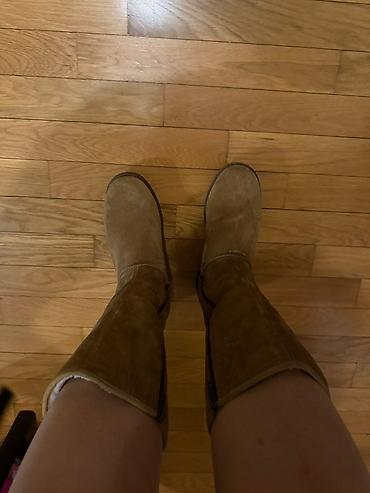 moon boots snizenje: UGG ženske čizme do listova, od prirodne brušene kože (an tilop). - — 1