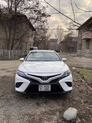 toyota camry 2017: Toyota Camry: 2017 г., 2.5 л, Автомат, Бензин, Седан