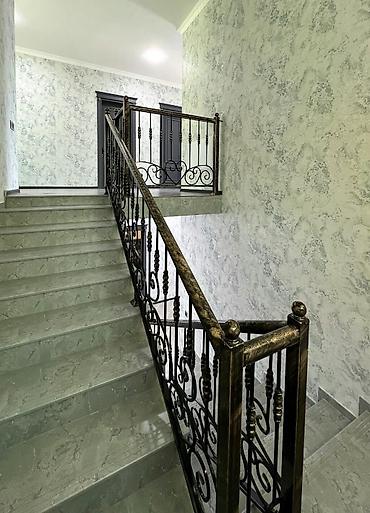 Günlük kirayə evlər: 200 kv. m, 4 otaqlı — 5