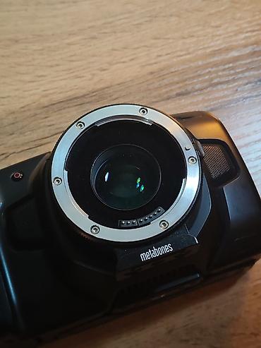 киноки: Blackmagic Pocket Cinema Camera 4K + Metabones Speed Booster 0.71x — 3