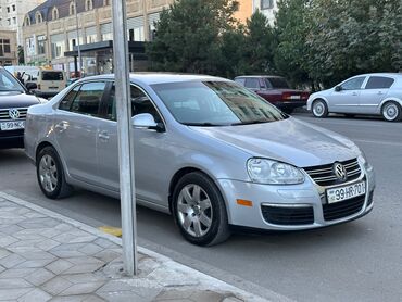 запчасти гольф 2: Volkswagen Jetta: 2.5 l | 2007 il Sedan