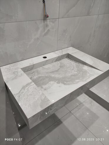 Раковины для ванной: Раковина для ванной, Квадрат форма, Материал: Керамика — 1