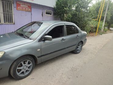 Mitsubishi: Mitsubishi : 2005 г., 1.6 л, Механика, Бензин