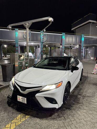 торта камри: Toyota Camry: 2019 г., 2.5 л, Автоматические, Бензин, Седан