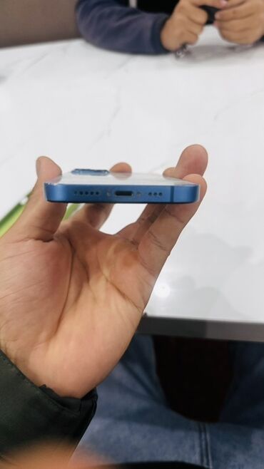 Apple iPhone: IPhone 13, Б/у, 128 ГБ, Синий, Чехол, 90 % — 4
