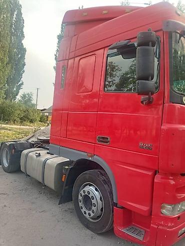 Тягачи: Тягач, DAF, 2002 г., Тентованный — 2