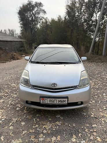 prius: Toyota Prius: 2004 г., 1.5 л, Вариатор, Гибрид, Хэтчбэк — 6