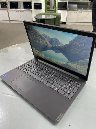 Ноутбуки: Ноутбук, Lenovo, 4 ГБ ОЗУ, Intel Celeron, 15.6 ", Б/у, Для несложных задач, память SSD