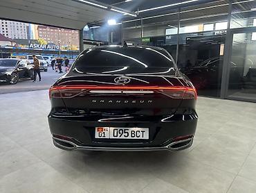 грандуер 2019: Hyundai Grandeur: 2022 г., 2.4 л, Автомат, Гибрид, Фастбек — 6