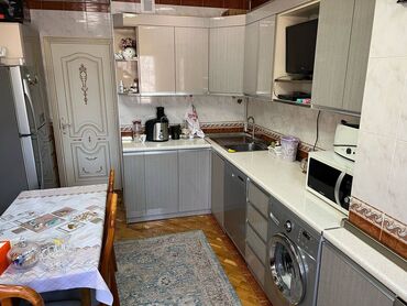 Köhnə tikili: Bakı, 3 otaqlı, Köhnə tikili, m. Qara Qarayev, 90 kv. m — 11