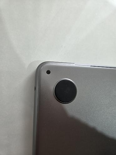 iphone 17 pro max 1tb: Ультрабук, Б/у, Apple M2, ОЗУ, RAM: 8 ГБ — 8