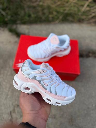 papuce pepco: Nike air max tn dečije patike roze NOVO Novo Brojevi 31 do 36 fb — 1