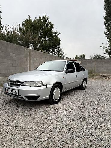 авто стекло: Daewoo Nexia: 2011 г., 1.5 л, Механика, Бензин, Седан — 3