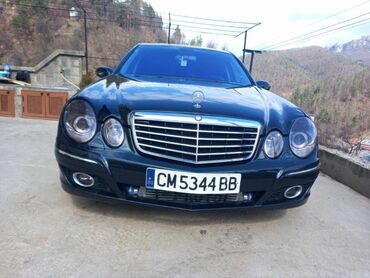 Transport: Mercedes-Benz E 220: 2.2 l | 2003 year Limousine