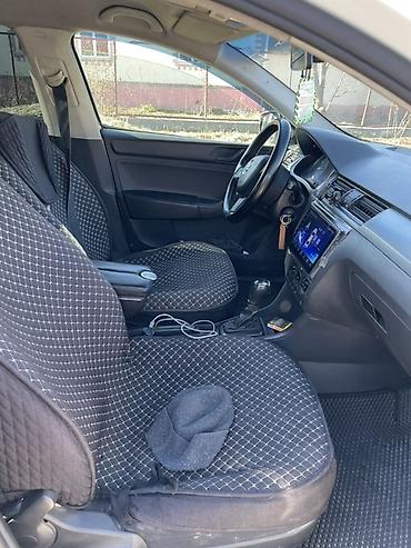 e53 amg: Skoda Rapid: 2015 г., 1.6 л, Автомат, Седан — 5