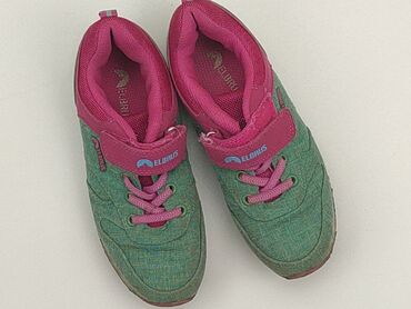 złote sandały na płaskim: Sport shoes 32, Used