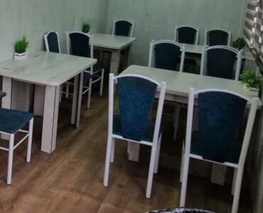 я ищу работу в кафе: Кафе үчүн үстөл жана отургуч