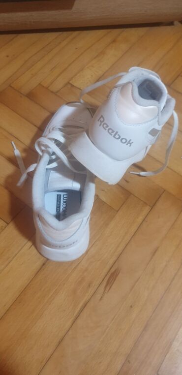 zara ženske patike: Reebok, 37, color - White