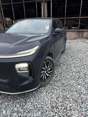 Changan: Changan : 2026 г., 1.5 л, Вариатор, Гибрид, Кроссовер — 2