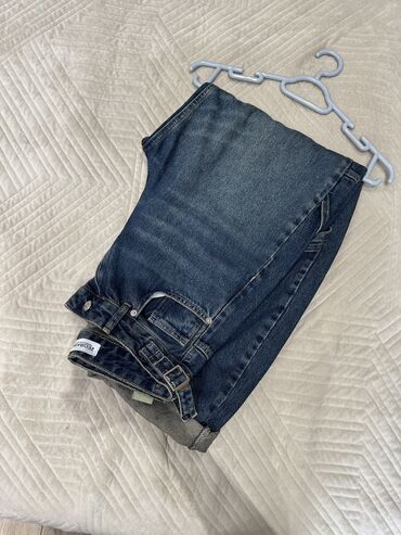 Qadın şalvarları: Hamisi cox az geyinilib. Qiymetler deyisir. Bezileri baha alinib — 9