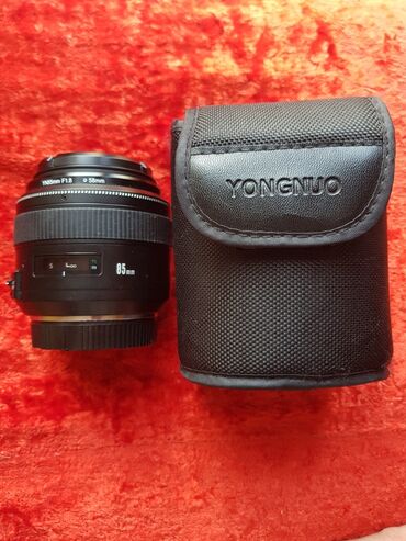 фотоаппарат canon 550: СРОЧНО!! Yongnuo 85 mm 1.8 for Canon! состояние отличное,как новый!!