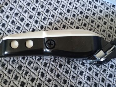 Mašinice za šišanje: Wahl mašinica za šišanje, idealna za kućnu upotrebu. Komplet uključuje — 6