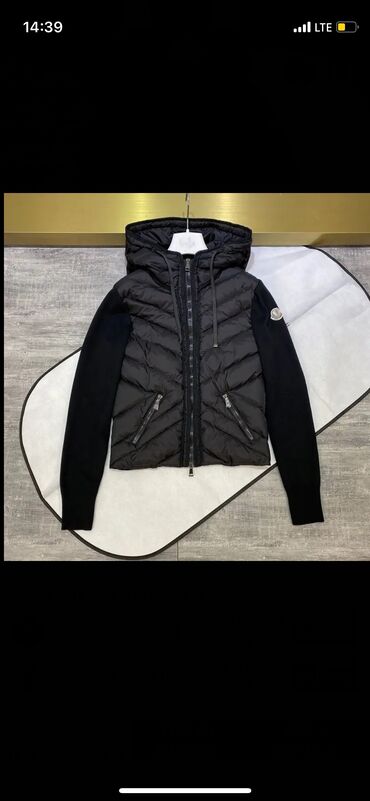 мужская одежда moncler: Ветровка, Осень-весна, M (EU 38), XL (EU 42), S (EU 36)