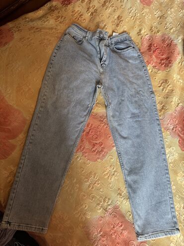 JMC: Jeans şalvar 1 dəfə geyilib.Yep yeni kimidir deffekti yoxdur 42 razmer