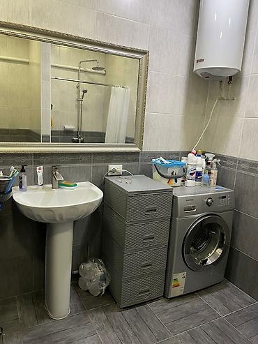 Продажа коттеджей и домов: Продаю большой дом из 7ми комнат в городе Каинда. Сан узел в доме — 6