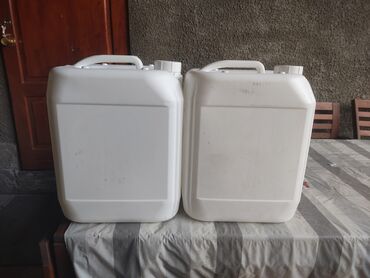 китайский порошок для стирки: Продаю канистры, пищевые, 20л
