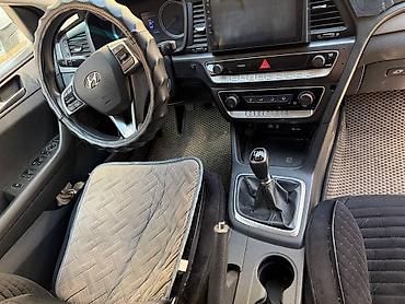 хюндай центр: Hyundai Sonata: 2019 г., 2 л, Механика, Газ, Седан — 3