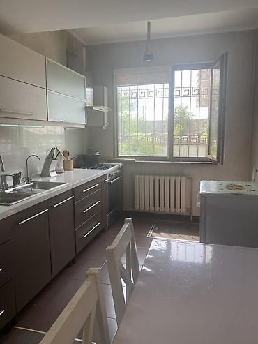 30: 3 комнаты, 85 м², Дворец спорта Индивидуалка, 1 этаж — 9
