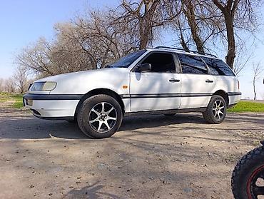 Volkswagen: Volkswagen Passat Variant: 1995 г., 2 л, Ручные, Бензин, Универсал — 2