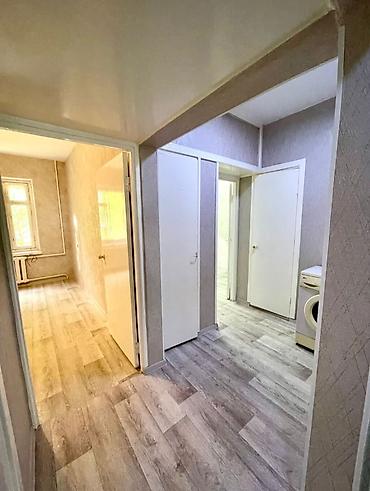 Продажа квартир: 3 комнаты, 63 м², Восток-5 мкр 105 серия, 1 этаж — 4