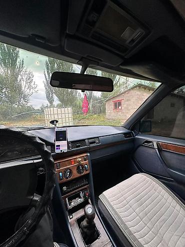 Продажа авто: Mercedes-Benz W124: 1991 г., 2.3 л, Механика, Бензин, Седан — 4