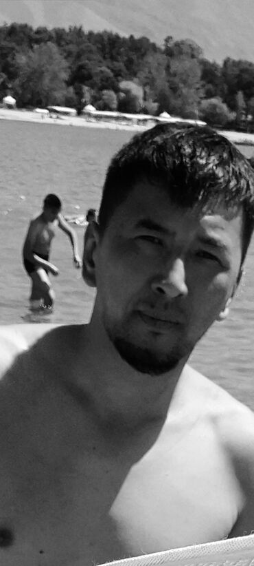 ищу работу разнорабочий: Талап кылынат Ар түрдүү жумуштарды жасаган жумушчу, Төлөм Сааттык, 3-5 жылдык тажрыйба