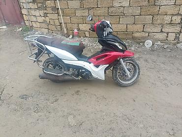 salam moped: Skuter/moped satılır - Kuzov rəngi: qırmızı-ağ-qara kombinasiyası - — 1