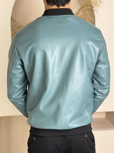 Куртки: Куртки - 𝐊𝐍𝐗 ——————— • Множество расцветок ✔️ • Все актуальные размеры — 9