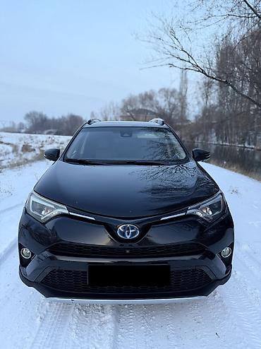 Toyota: Toyota RAV4: 2016 г., 2.5 л, Гибрид, Внедорожник at lalafo.kg — 4 Toyota: Toyota RAV4: 2016 г., 2.5 л, Гибрид, Внедорожник — 4