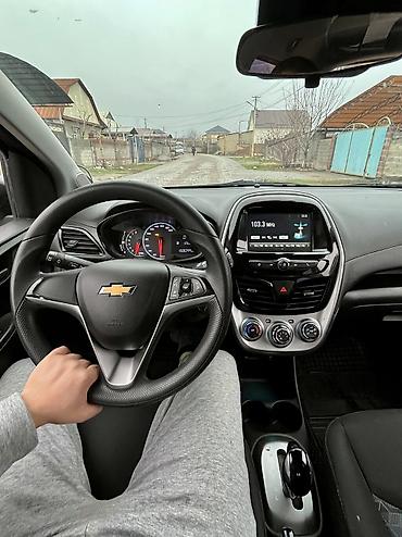 Chevrolet: Chevrolet Spark: 2017 г., 1 л, Вариатор, Бензин, Хэтчбэк — 11